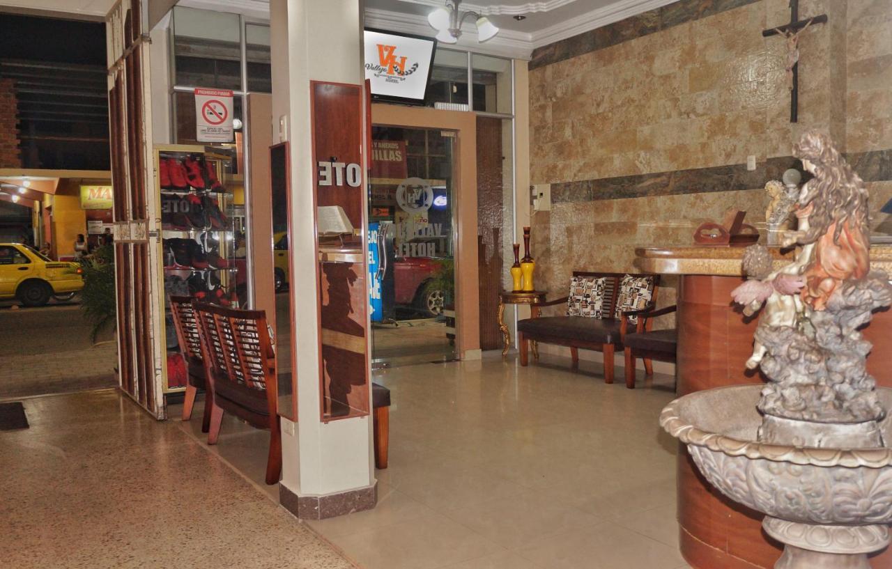 Vallejo Hotel Huaquillas Exterior photo